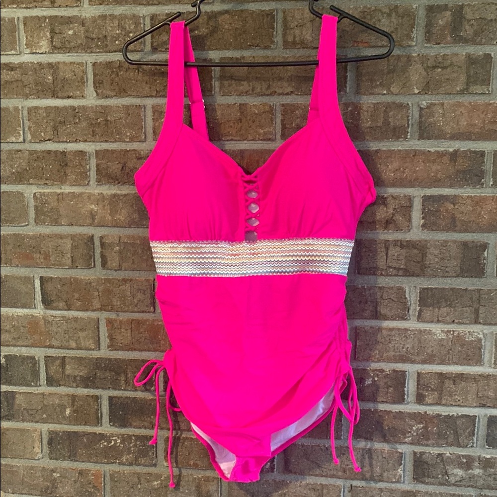 Vibrant Pink Women's One Piece Swimsuit